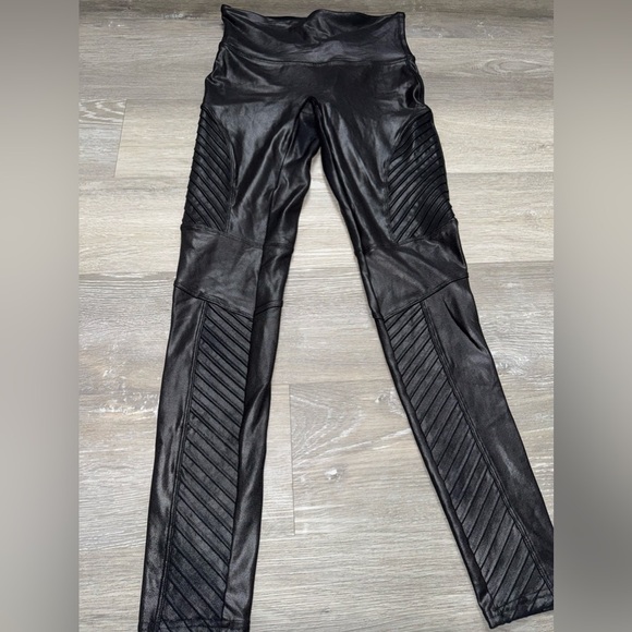 SPANX FAUX LEATHER MOTO LEGGINGS size M - Picture 8 of 13